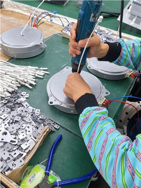 Assembly line detail 02